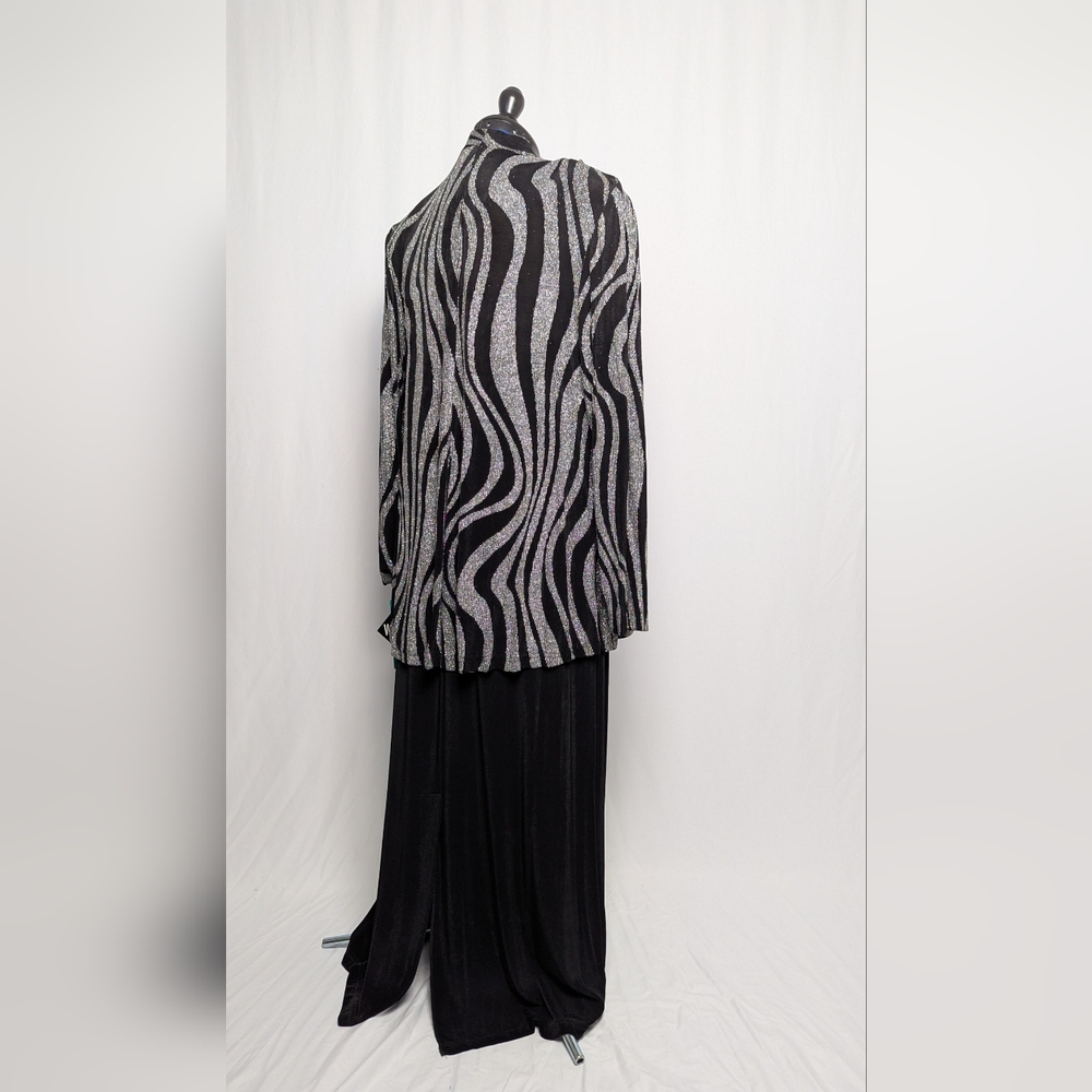 NWT R&M Richards Black and Silver Shimmer Cardigan With Black Dress